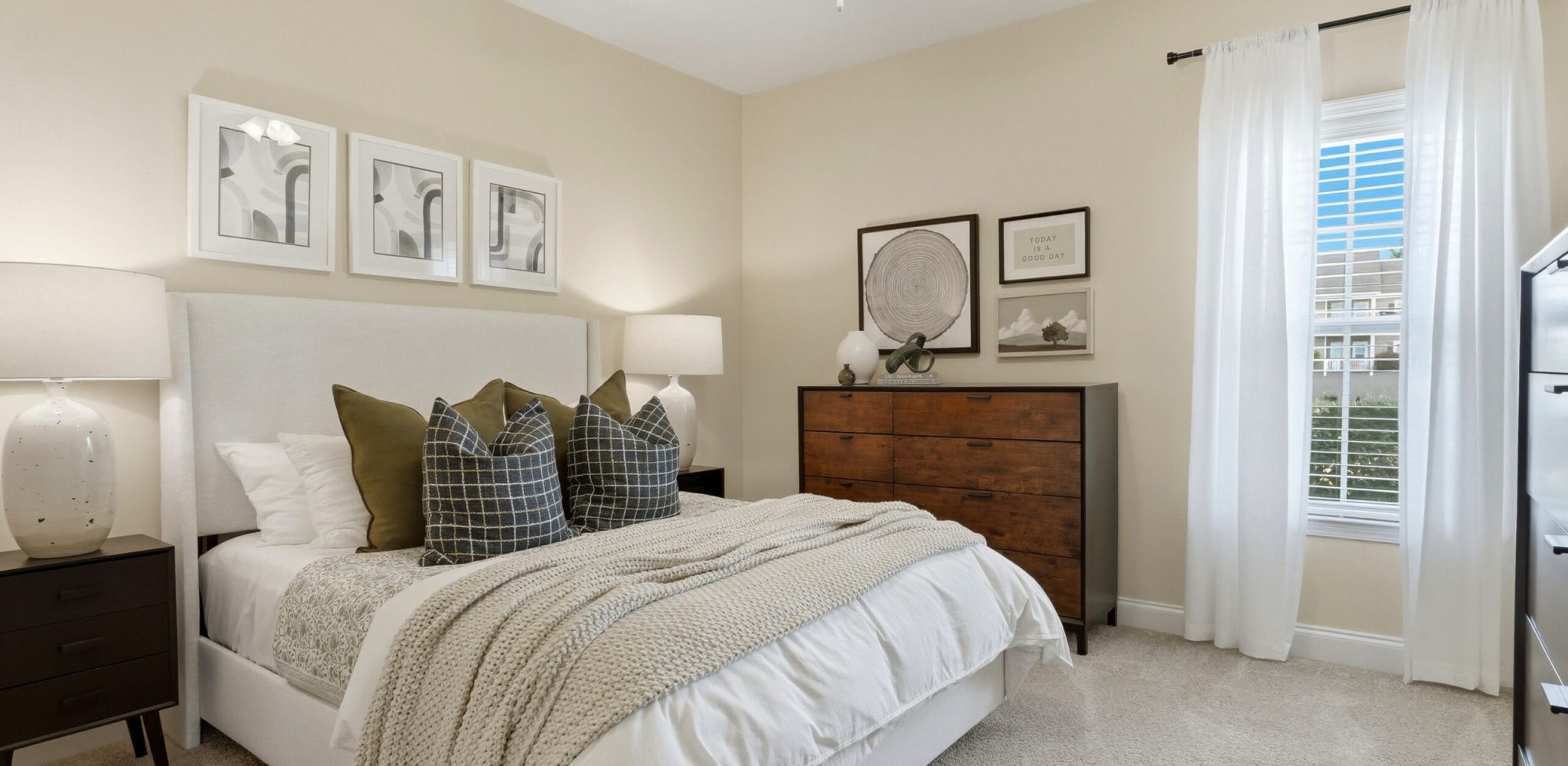 Hawthorne Crestview beautiful resident clubroom with fireplace and surrounding seating