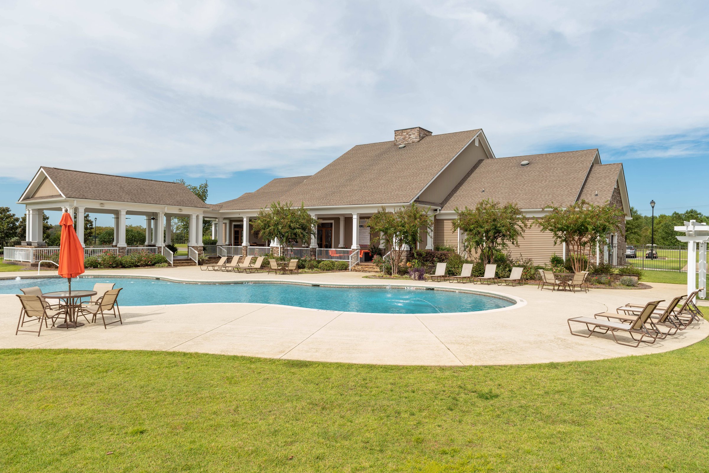 Petfriendly apartments in Warner Robins, GA Hawthorne Crestview